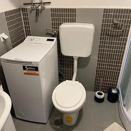 Bobovik - 3 Bedrooms * ヴィル