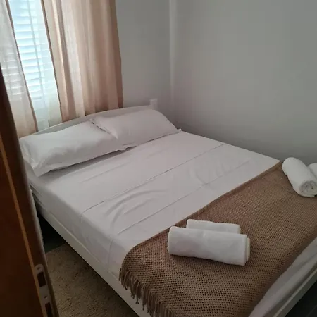 Daire Bobovik - 3 Bedrooms