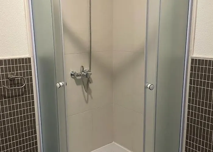 Bobovik - 3 Bedrooms Appartement Vir