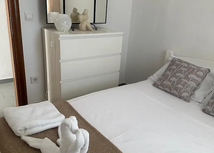 Bobovik - 3 Bedrooms Vir