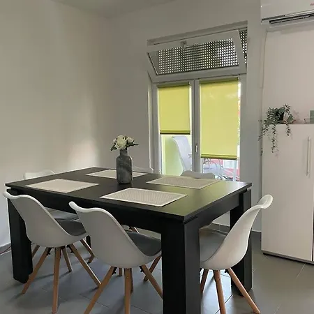 Bobovik - 3 Bedrooms * Vir