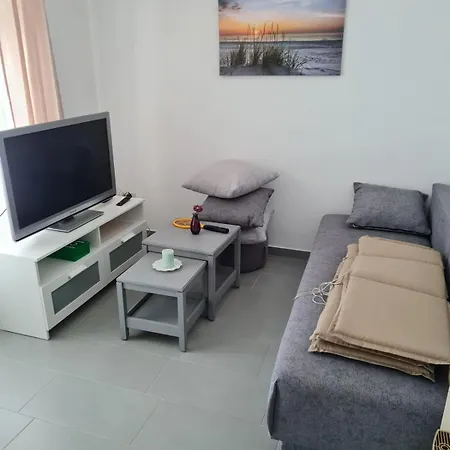 Bobovik - 3 Bedrooms * Vir